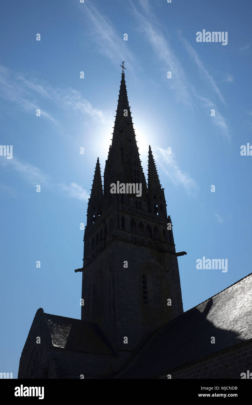 Début 13ème siècle collégiale Notre Dame de Roscudon à 67 mètres de haut de la tour de l'église Banque D'Images