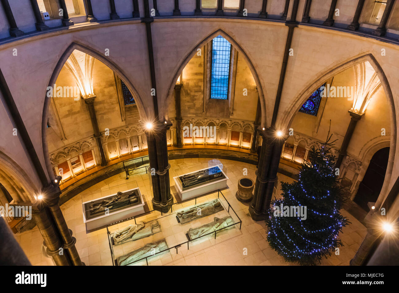 L'Angleterre, Londres, The Strand, Le Temple Church, Effigies des Templiers Banque D'Images