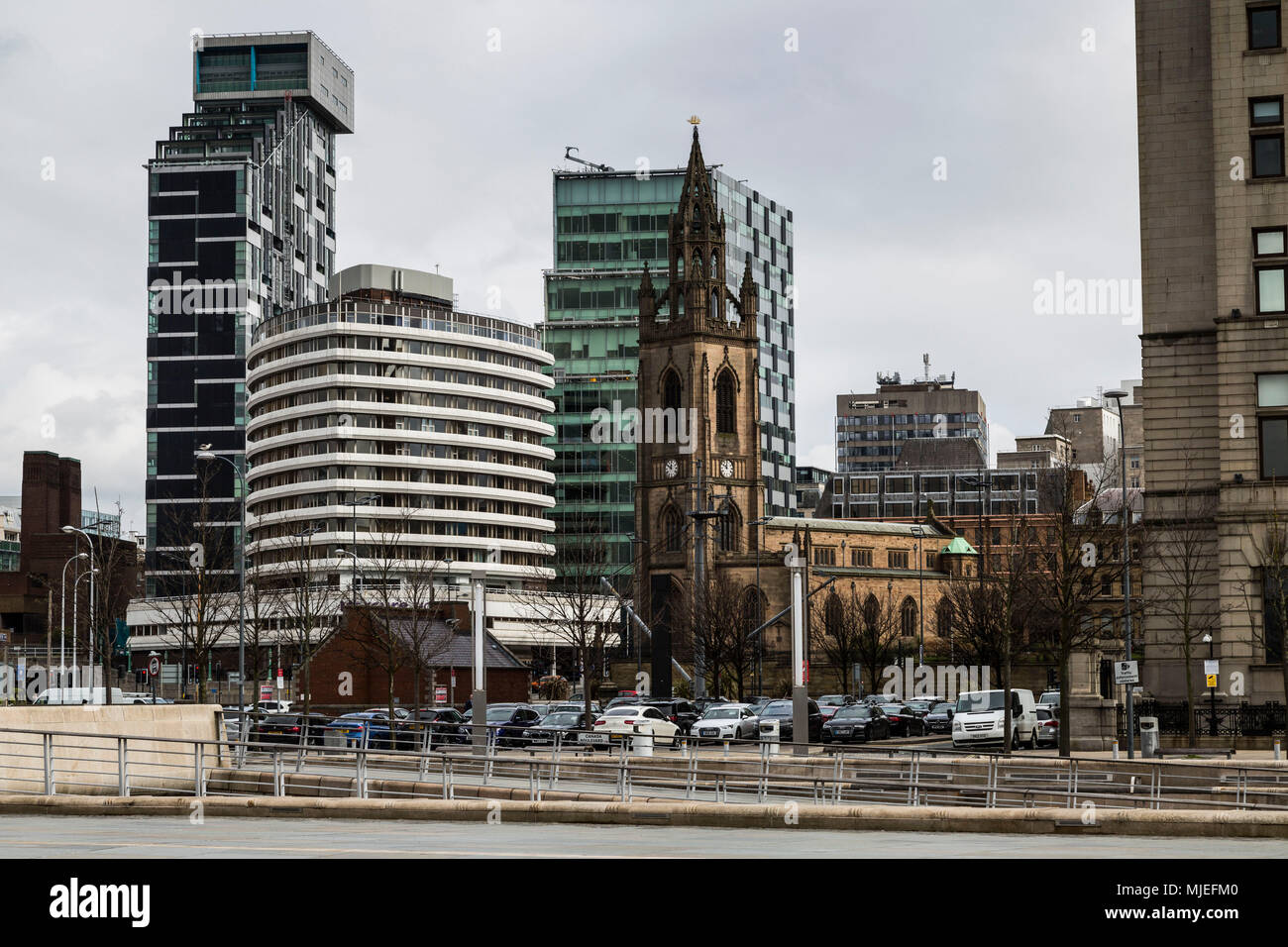 L'Europe, Angleterre, Royaume-Uni, Liverpool, l'église Notre-Dame et Saint Nicholas Banque D'Images