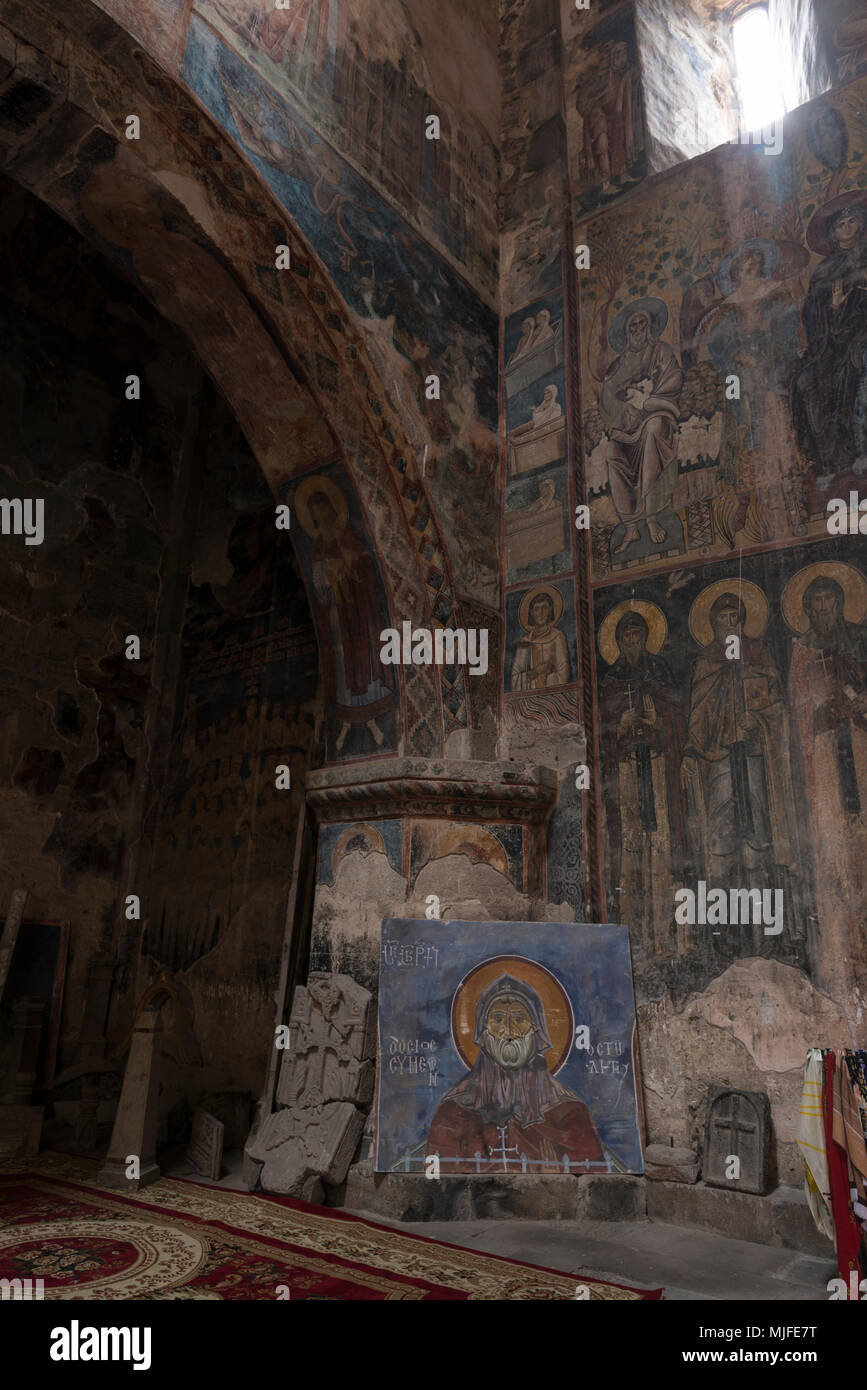 Intérieur du monastère Akhtala en Arménie Banque D'Images