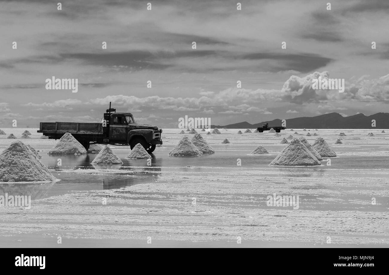 Production de sel au Salar de Uyuni Banque D'Images