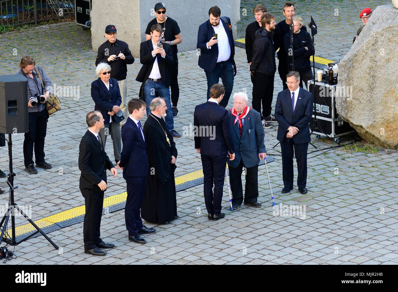 Vienne, Autriche. 06. Mai 2018. Pour commémorer les victimes du national-socialisme. La photo montre le Chancelier fédéral Sebastian Kurz (ÖVP) et le témoin contemporain Erich Richard Finsches. Credit: Franz PERC / Alamy Live News Banque D'Images