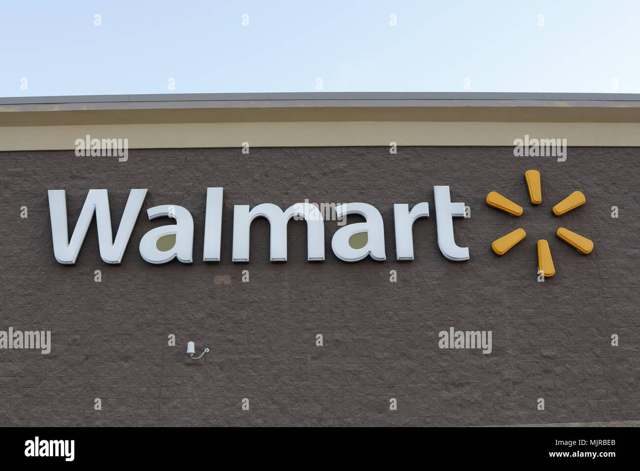 Super Walmart Store Se connecter. Banque D'Images
