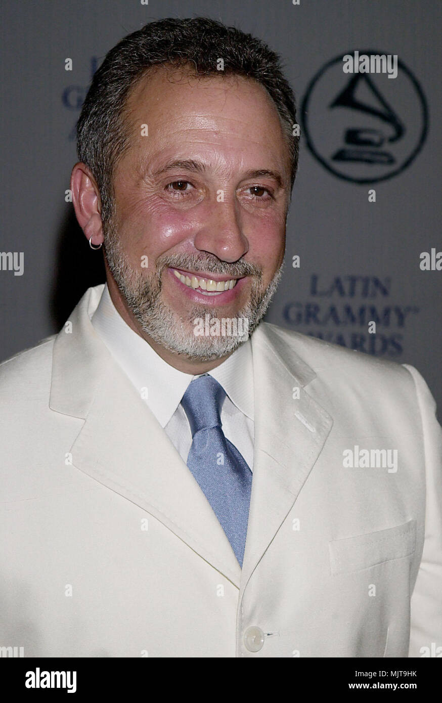 Emilio Estefan.JPGEstefan 2 2 Emilio événement dans la vie d'Hollywood, Californie - Red Carpet Event, Vertical, USA, Cinéma, Célébrités, photographie, Bestof, Arts, Culture et divertissement, Célébrités Topix fashion / du tapis rouge-1994-2000, une personne, Vertical, Best of, Hollywood la vie, événement dans la vie d'Hollywood, Californie - Tapis rouge et en backstage, USA, Cinéma, Célébrités, cinéma, télévision, Célébrités célébrités musique, photographie, Arts et culture, Bestof, divertissement, Topix headshot, vertical, à partir de l'année 2000, enquête de crédit / tsuni@Gamma-USA.com Tsuni USA Banque D'Images