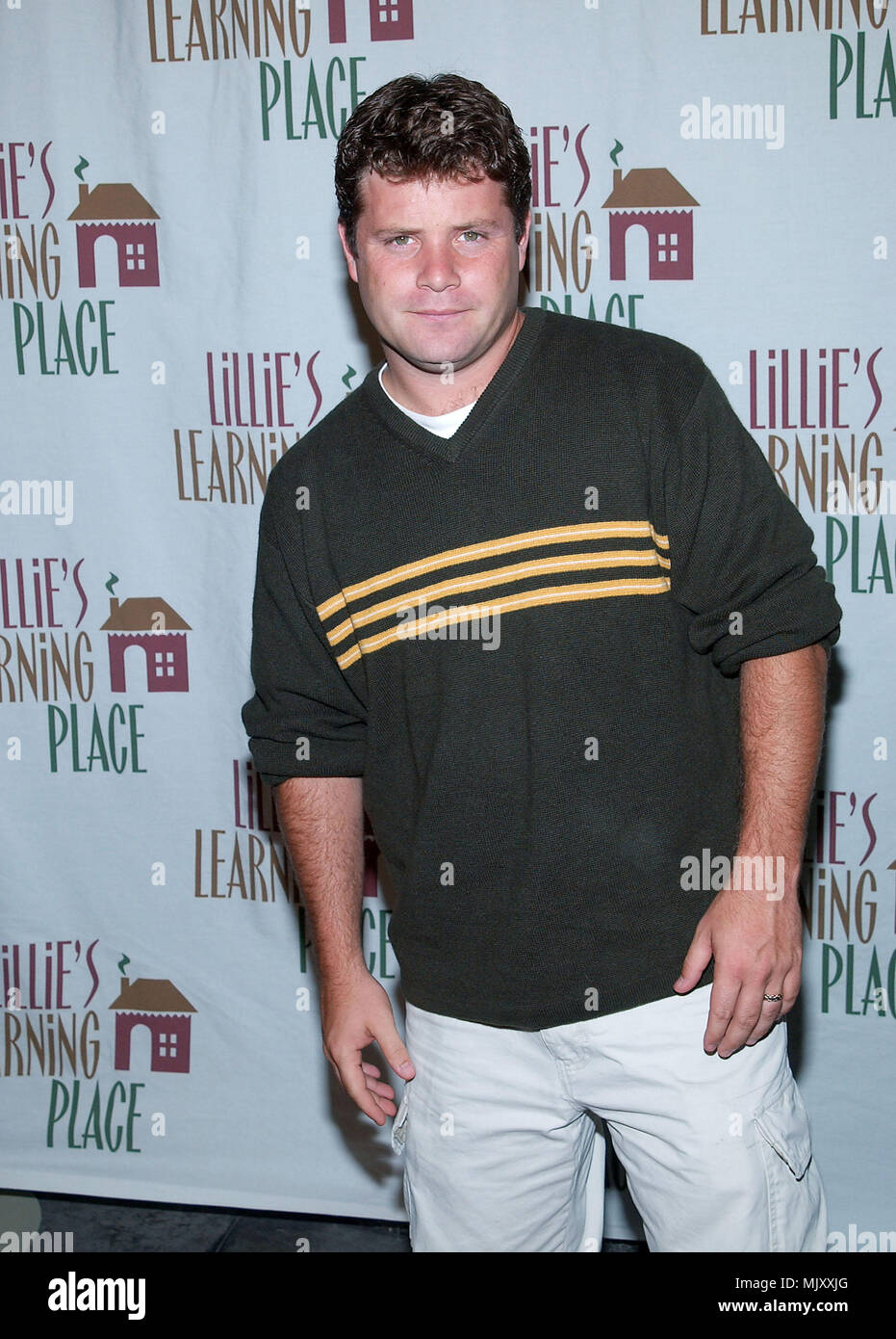 - JpgAstinSean AstinSean01.01 Événement dans la vie d'Hollywood, Californie - Red Carpet Event, Vertical, USA, Cinéma, Célébrités, photographie, Bestof, Arts, Culture et divertissement, Célébrités Topix fashion / du tapis rouge-, une personne, Vertical, Best of, Hollywood la vie, événement dans la vie d'Hollywood, Californie - Tapis rouge et en backstage, USA, Cinéma, Célébrités, cinéma, télévision, Célébrités célébrités musique, photographie, Arts et culture, Bestof, divertissement, Topix vertical, les trois quarts, de la mode, de crédit Tsuni / USA Banque D'Images