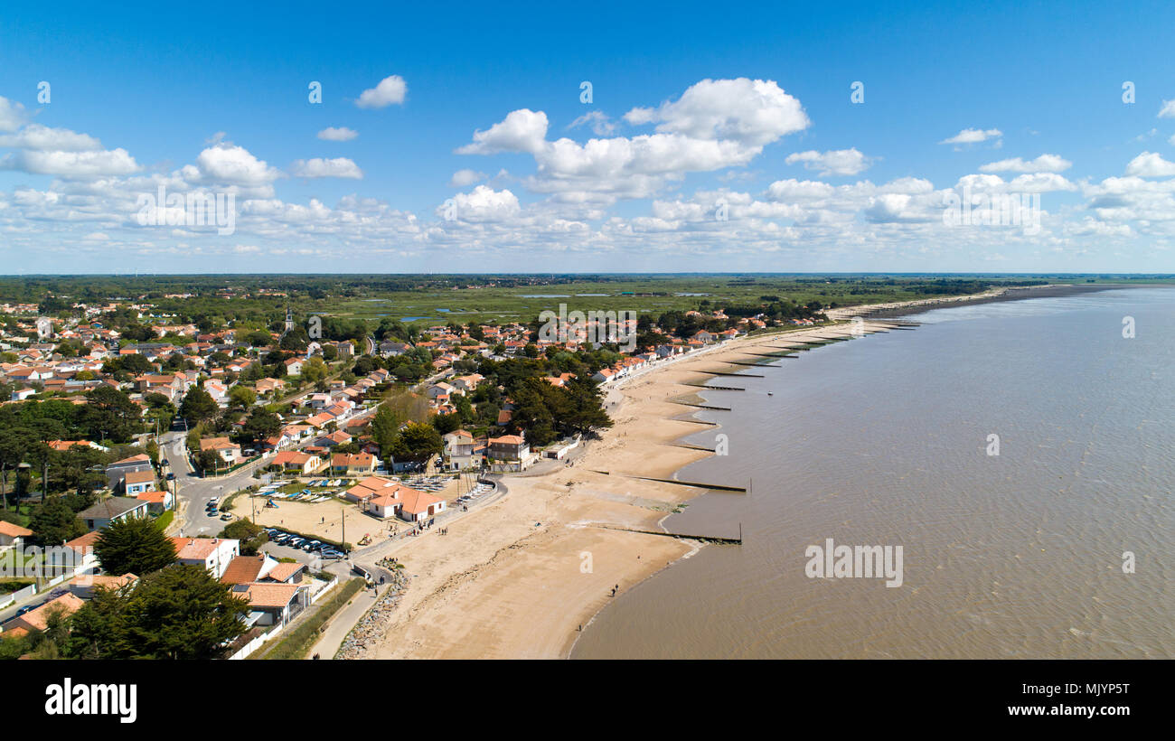Photographie aérienne de Les Moutiers en Retz en pays de la Loire, France Banque D'Images