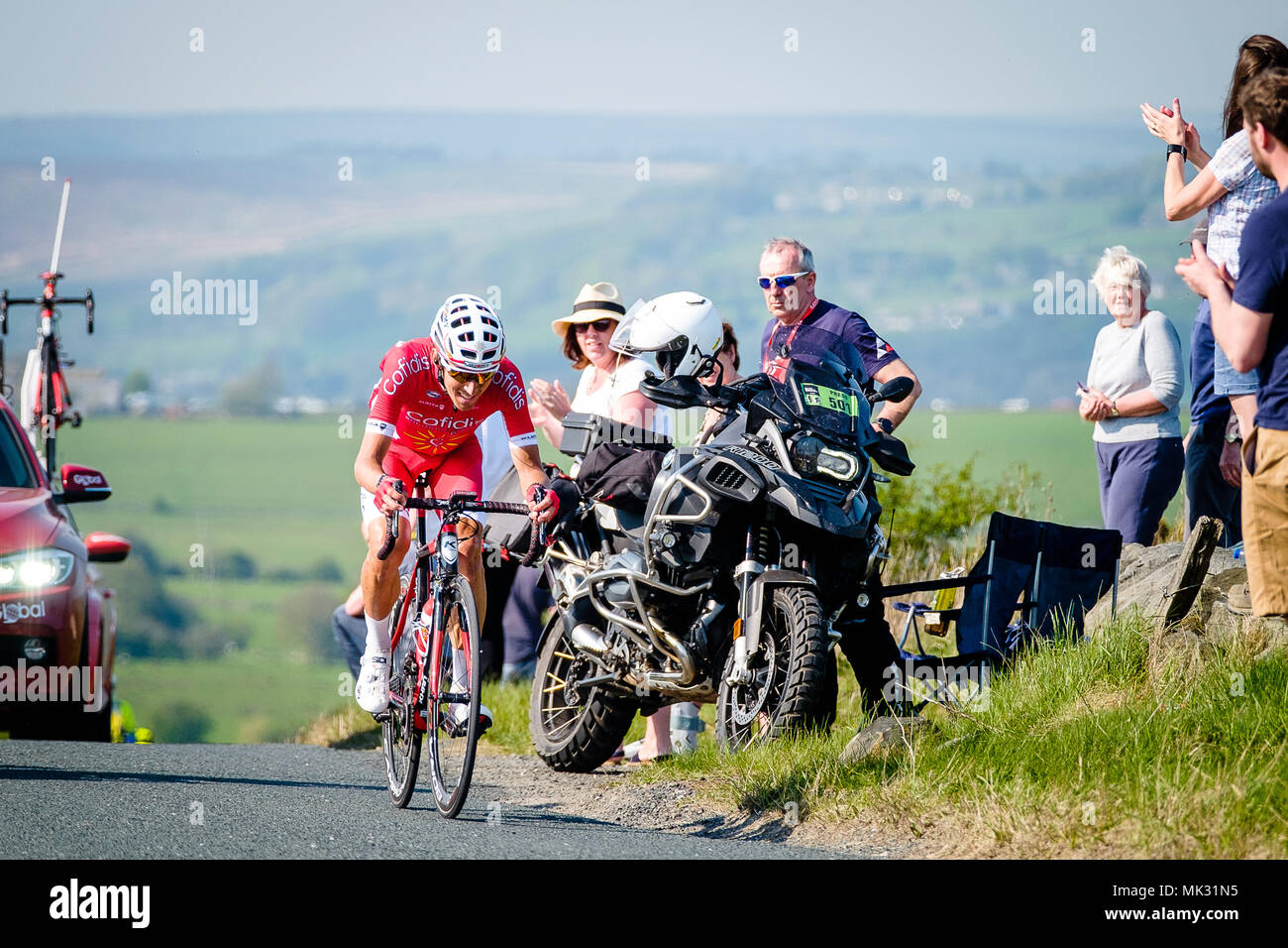 TDF 2018 Tour de Yorkshire, West Yorkshire, Royaume-Uni. Jour 4 tour de Yorkshire. Vainqueur de l'étape 4 Stephane Rossetto, environ quatre minutes d'avance sur le terrain, avec 35km à parcourir, sur Asquith Moor entre Blubberhouses et Otley © Ian Wray/Alamy live news Banque D'Images