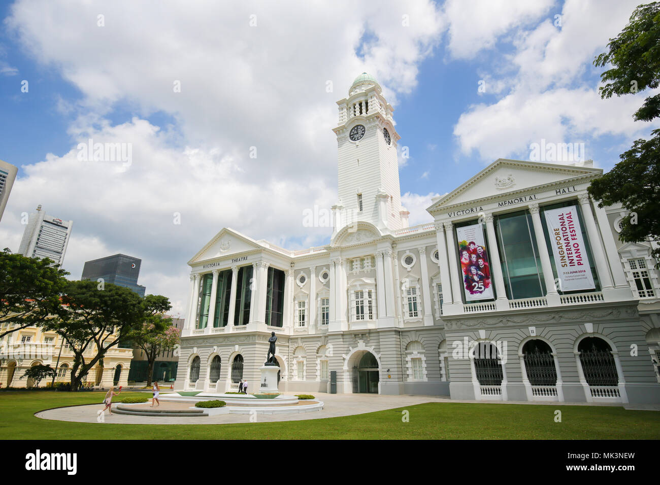 Victoria Theatre et salle de Concert, l'ancien hôtel de ville construit en 1862, dans la zone centrale de Singapour. Banque D'Images