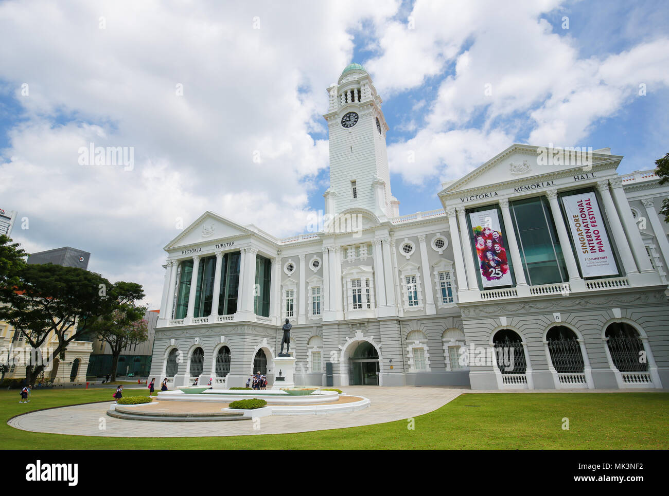 Victoria Theatre et salle de Concert, l'ancien hôtel de ville construit en 1862, dans la zone centrale de Singapour. Banque D'Images