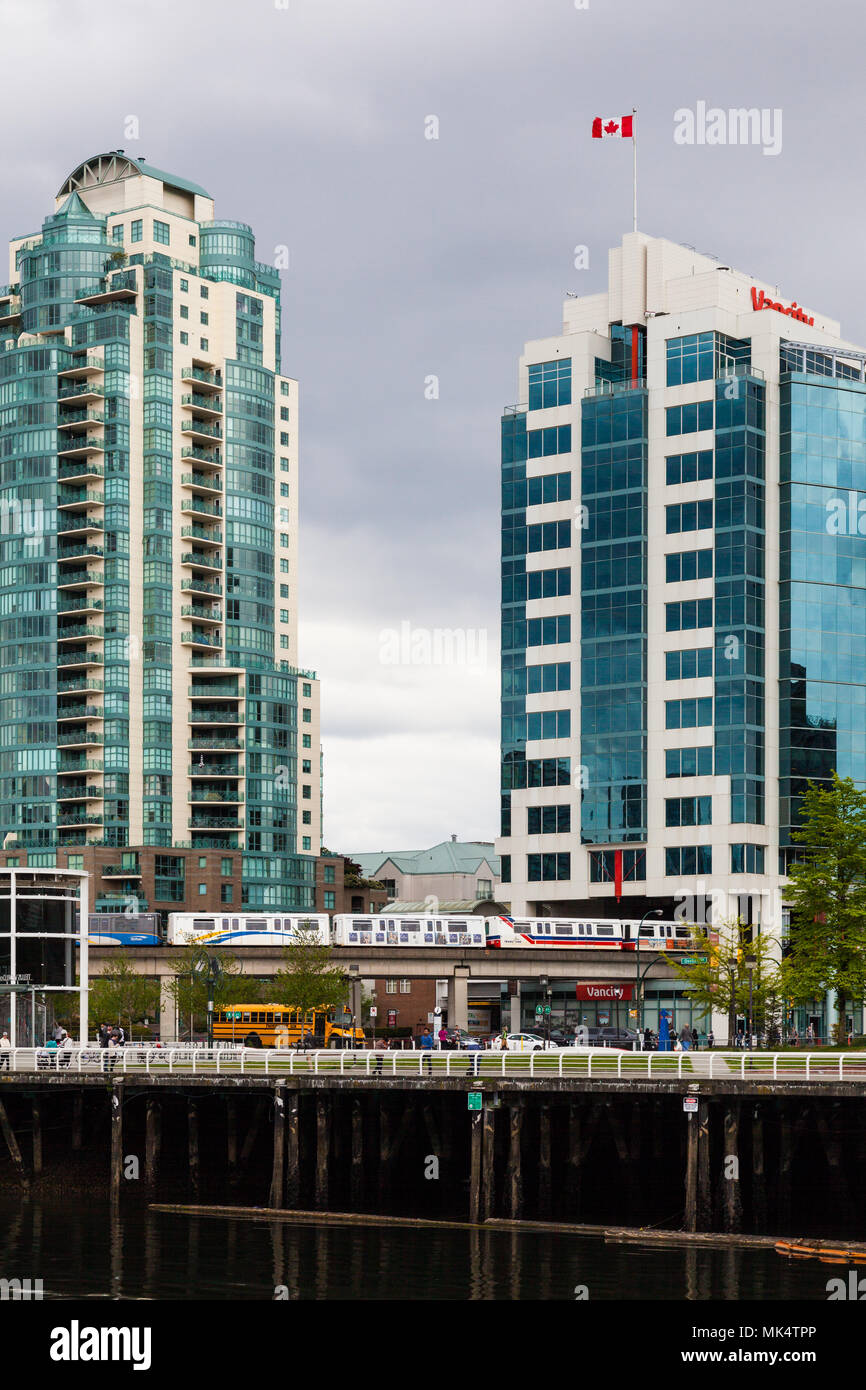Vacances et tours de bureaux près de la Science Centre à Vancouver, Canada Banque D'Images