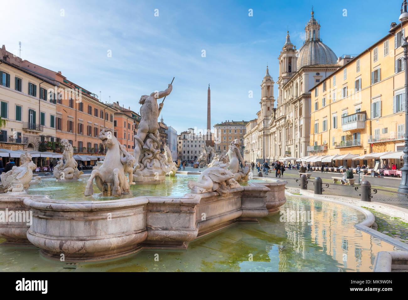 Belle journée à la Piazza Navona, Rome. L'Italie. Banque D'Images