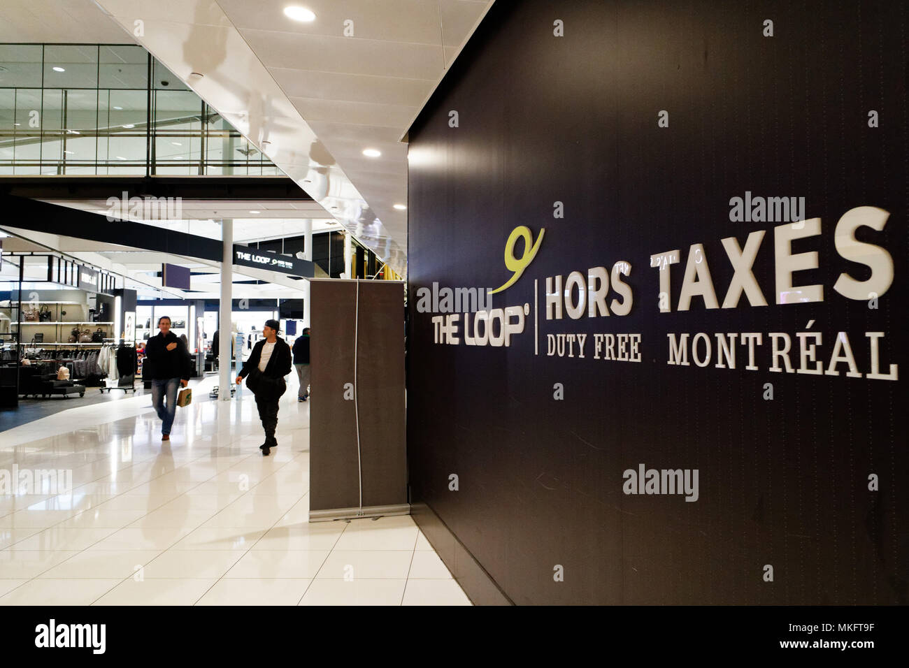 'Boucle' La zone de shopping de l'aéroport Trudeau de Montréal Banque D'Images