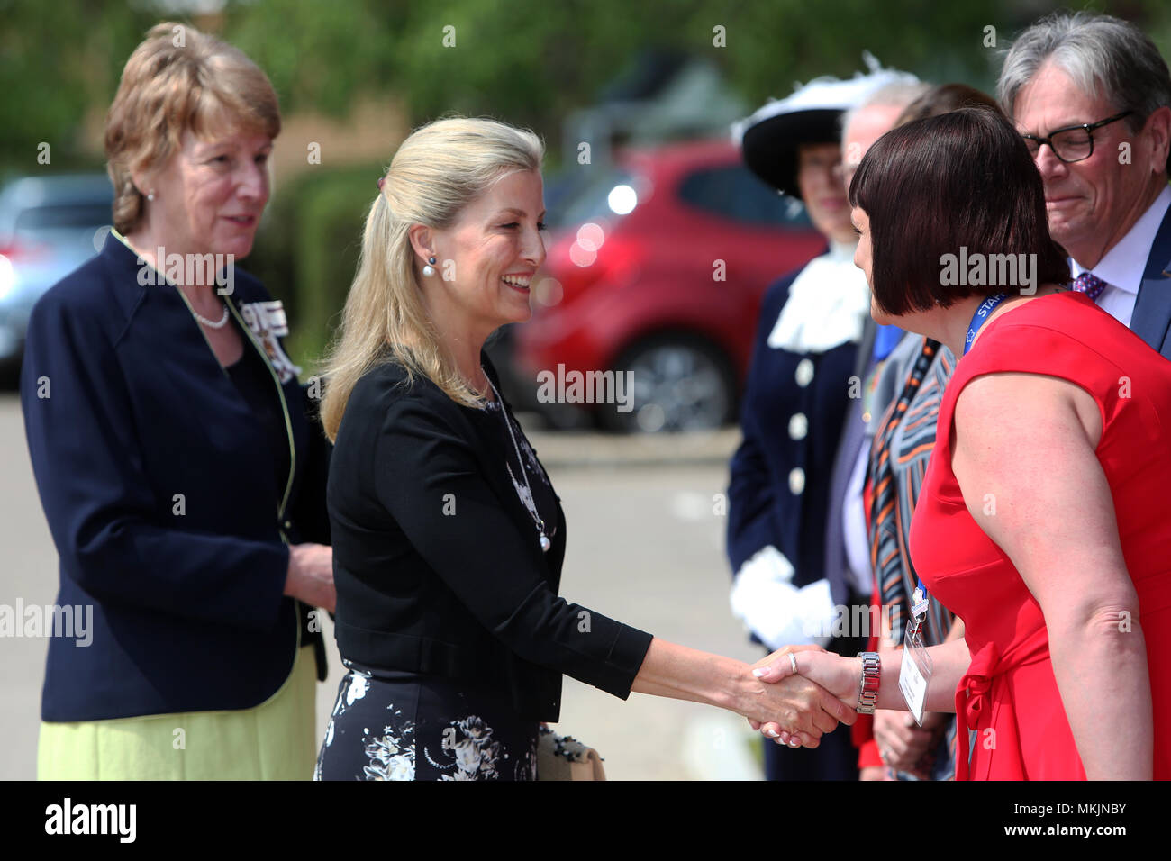 Chichester, UK. 8 mai 2018. Visite royale, Chichester, West Sussex, UK. Soutien de la démence, sont heureux de vous annoncer l'ouverture officielle de son nouveau site : Sage House, par Son Altesse Royale la comtesse de Wessex, le mardi 8 mai. Le mardi 8 mai 2018 © Sam Stephenson/Alamy Live News. Banque D'Images