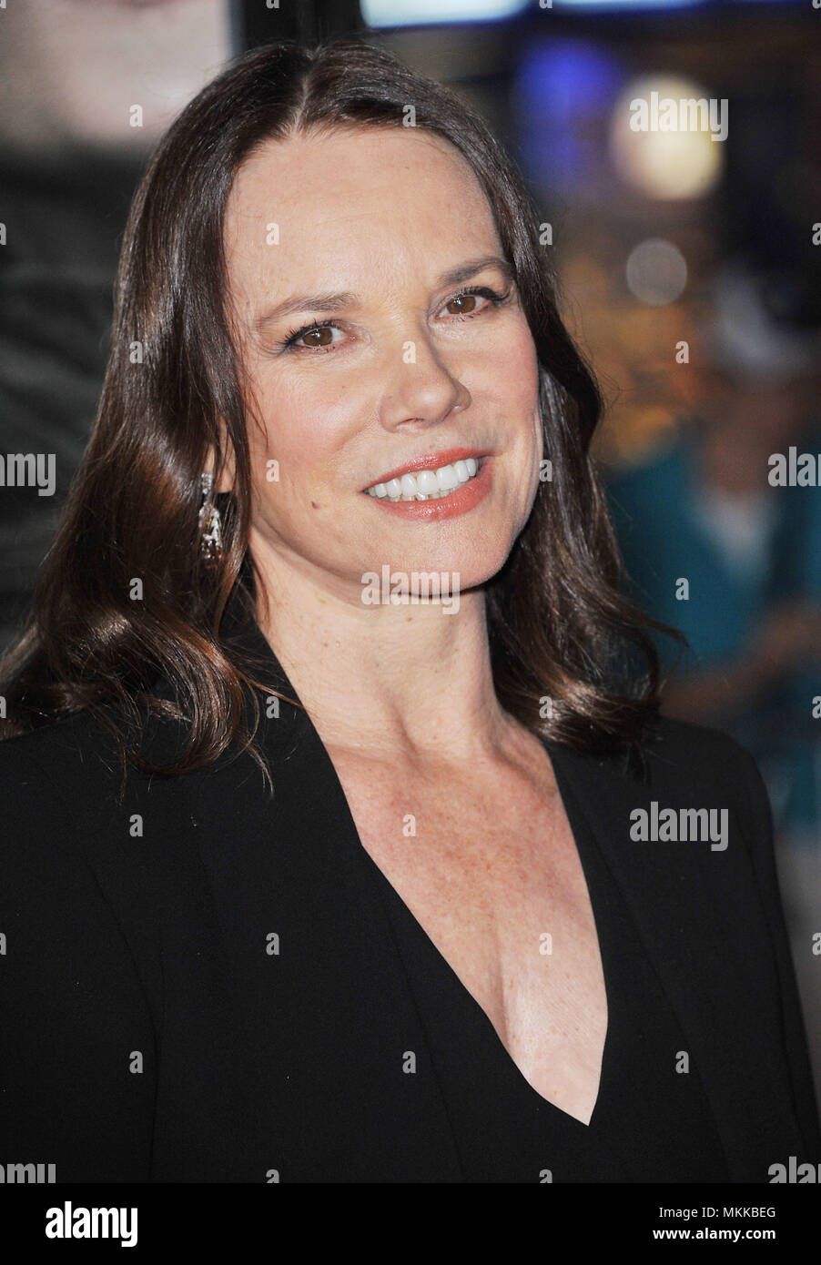 Barbara Hershey insidieux au chapitre 2 première au théâtre universel Inn Los Angeles.Barbara Hershey 17 Red Carpet Event, Vertical, USA, Cinéma, Célébrités, photographie, Bestof, Arts, Culture et divertissement, Célébrités Topix fashion / Vertical, Best of, événement dans la vie d'Hollywood, Californie - Tapis rouge et en backstage, USA, Cinéma, Célébrités, cinéma, télévision, Célébrités célébrités musique, photographie, Arts et culture, Bestof, divertissement, Topix headshot, vertical, une personne, à partir de l'an , 2013, enquête tsuni@Gamma-USA.com Banque D'Images