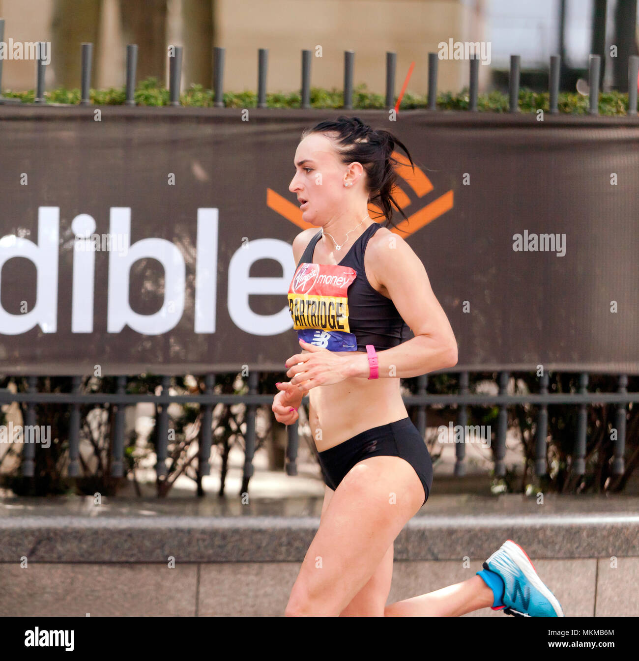 Lily Partridge en compétition pour la Grande Bretagne, dans l'élite des femmes 2018 Marathon de Londres. Elle a fini 8e dans un temps de 02:29:24 Banque D'Images