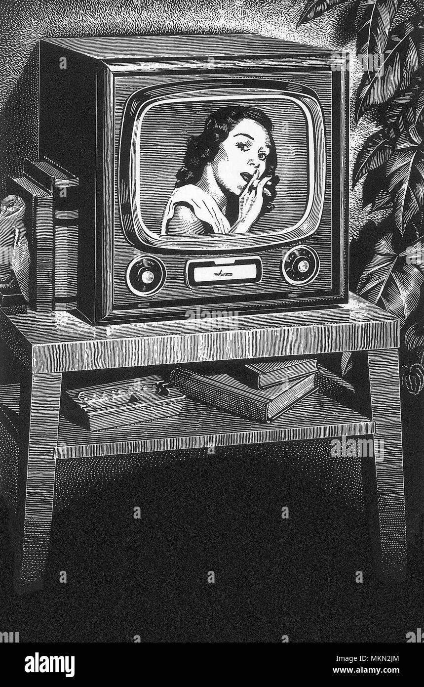 Femme à la télévision. Set Banque D'Images