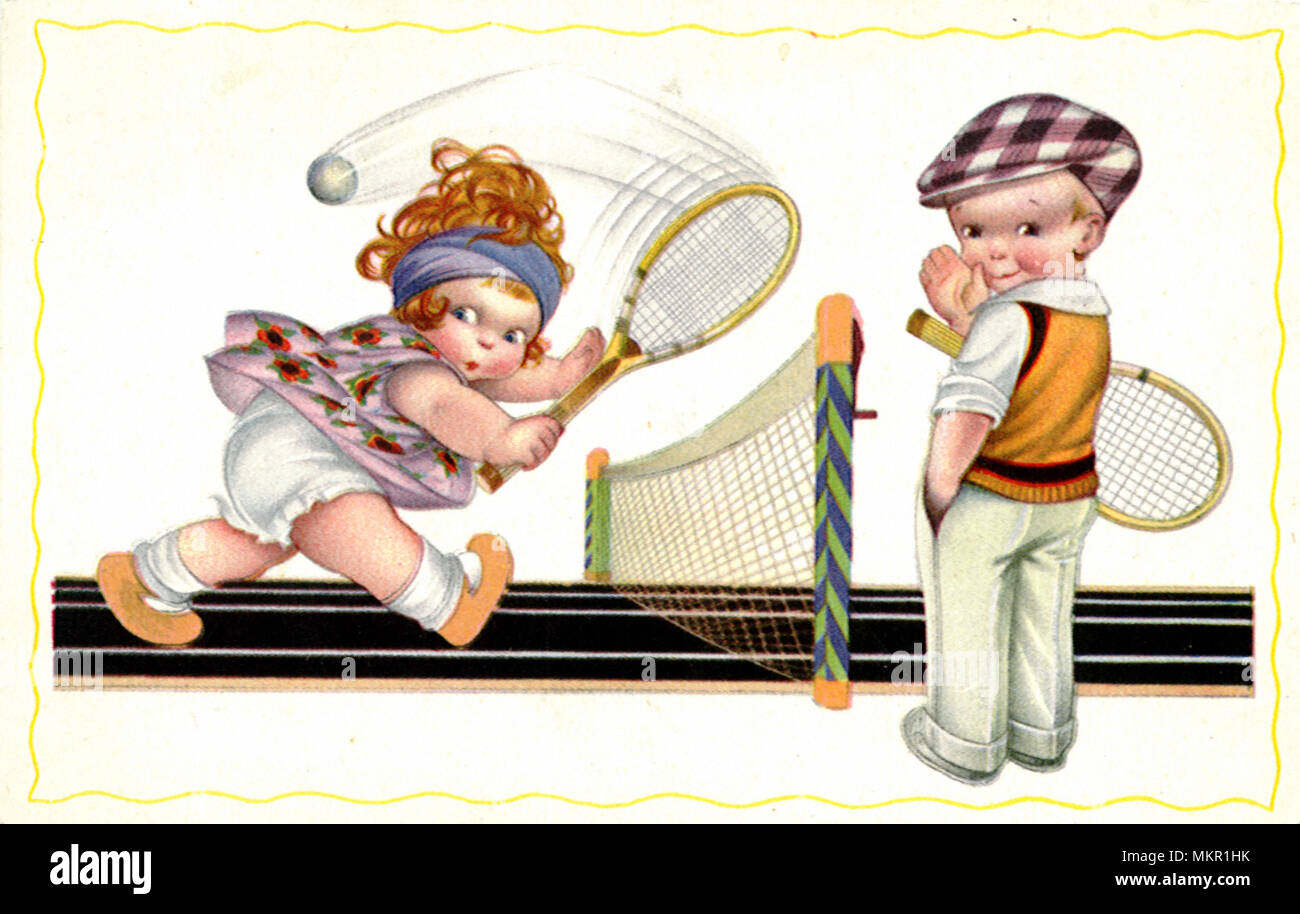 Les enfants jouent au tennis humoristique Banque D'Images