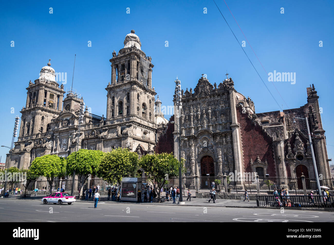 Façade principale de la cathédrale métropolitaine de Mexico, Mexico, Mexique Banque D'Images