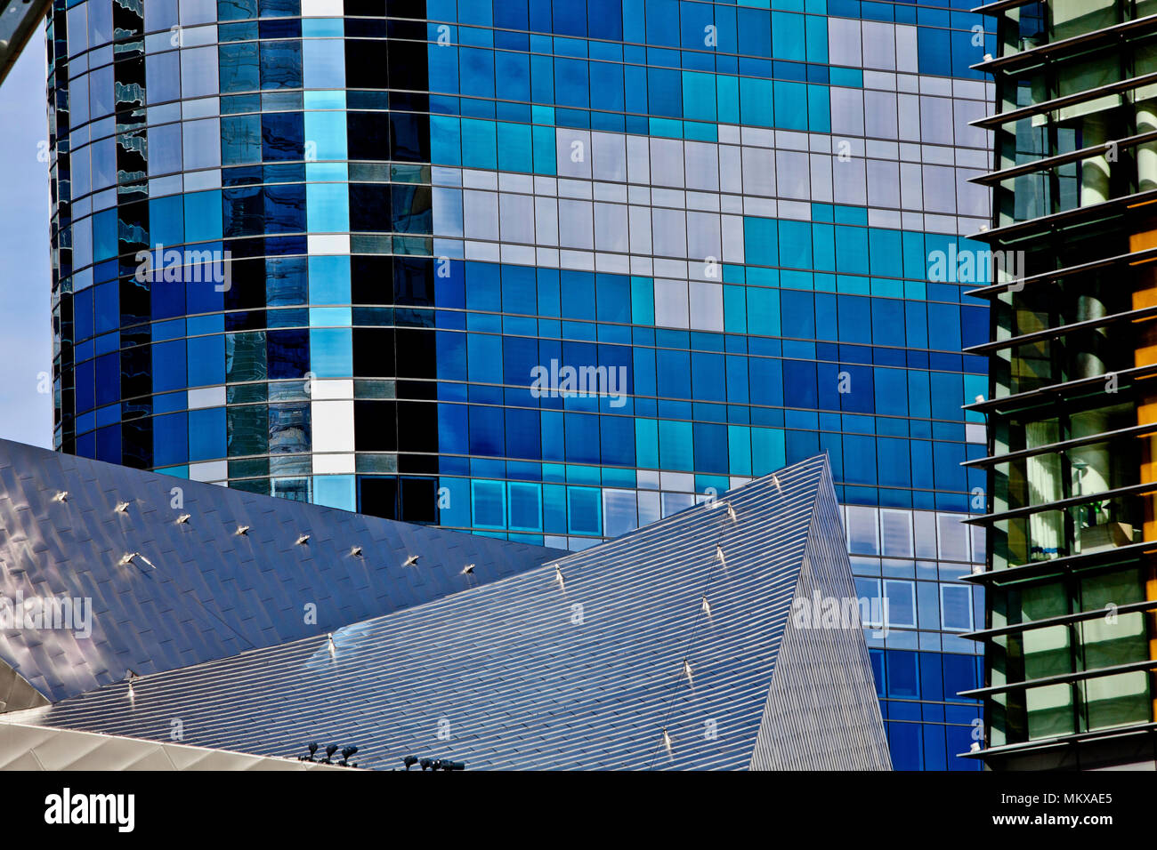 L'architecture de verre et d'acier spectaculaire au Aria Resort en centre-ville de Las Vegas NEVADA USA Banque D'Images