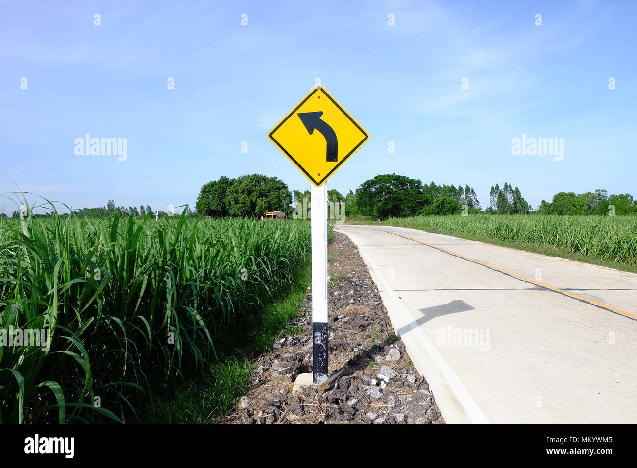 Flèche courbe gauche trafic symbole Banque D'Images