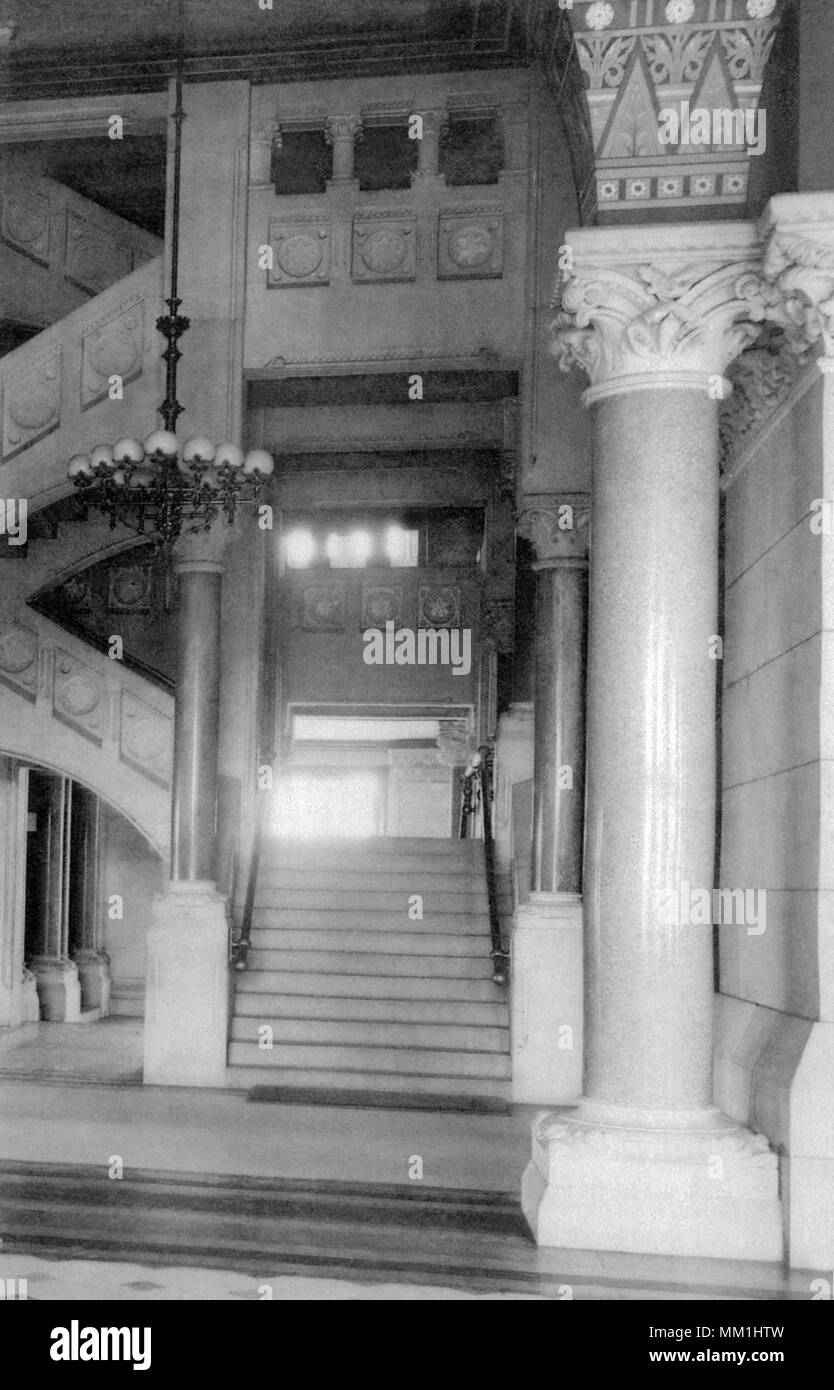 Escalier dans le bâtiment du Capitole. Hartford. 1893 Banque D'Images