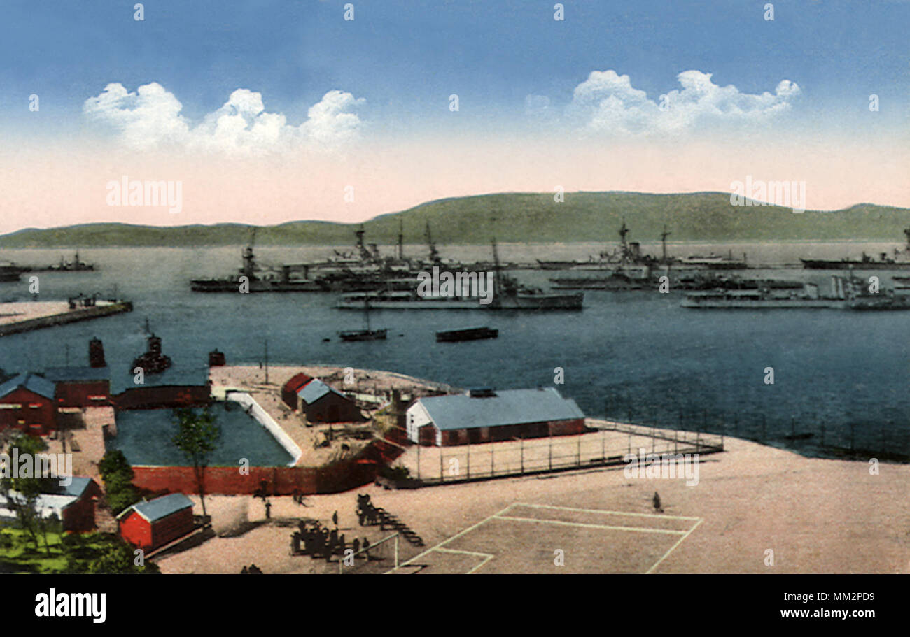 Navires britanniques dans le port. Gibraltar. 1910 Banque D'Images