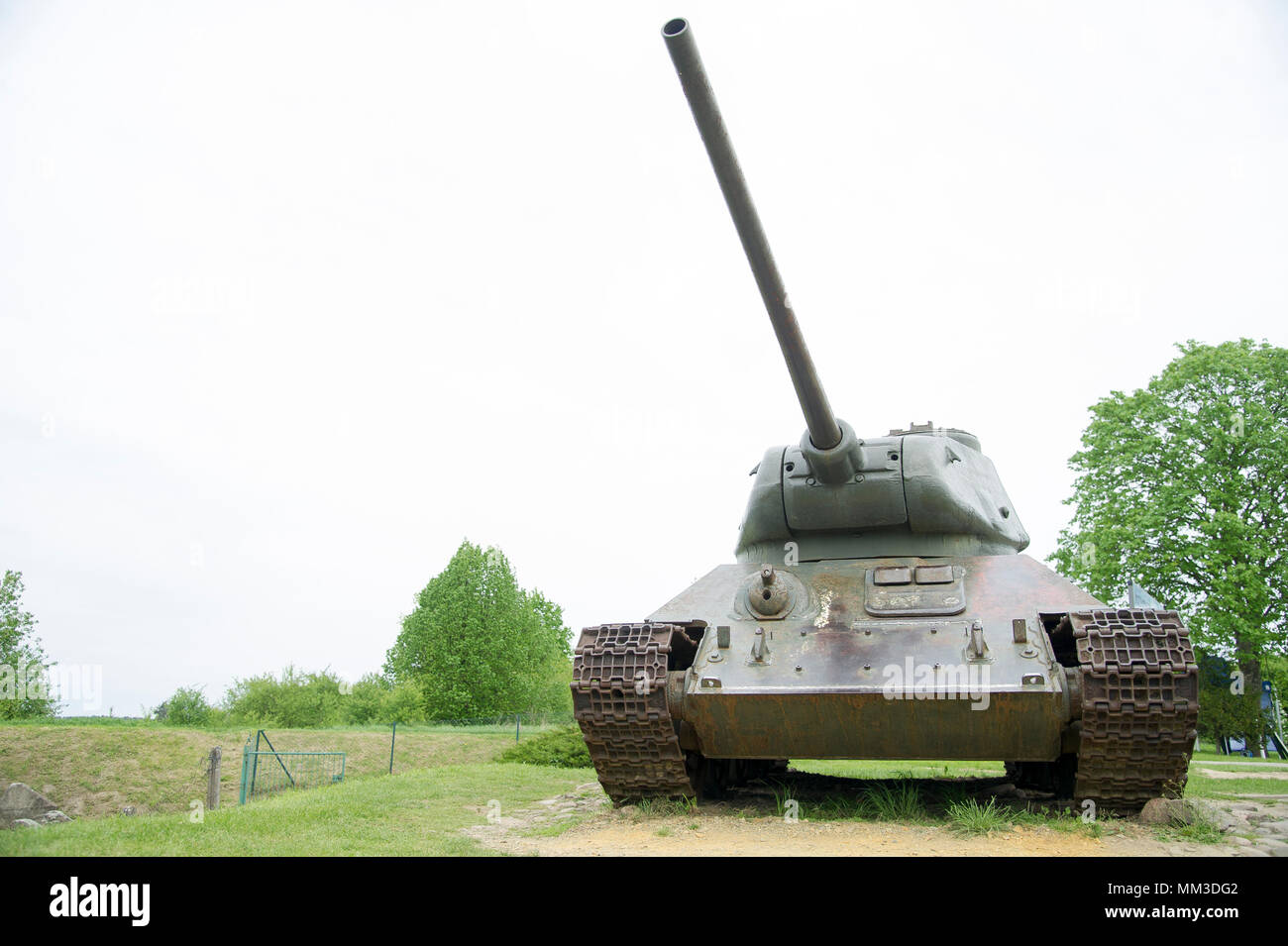 Réservoir T-34 russe en 85 Pniewo, Pologne. 2 mai 2018 © Wojciech Strozyk / Alamy Stock Photo Banque D'Images