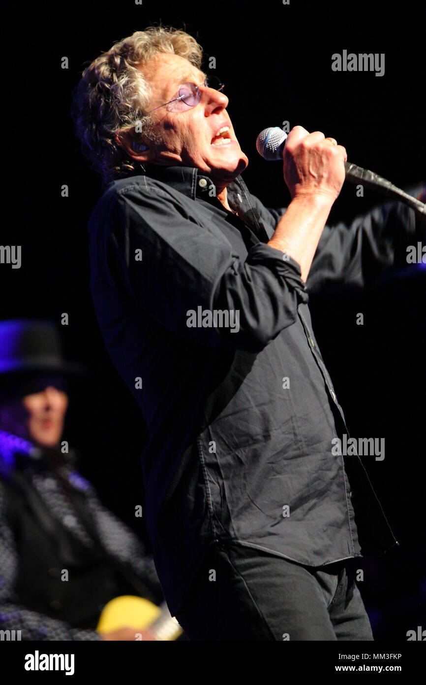 Roger Daltrey qui effectue l'opéra rock du légendaire Tommy sur scène à l'Indigo à l'O2 Arena le 21 juillet 2011 à Londres, Royaume-Uni. --- Image par © Paul Cunningham Banque D'Images