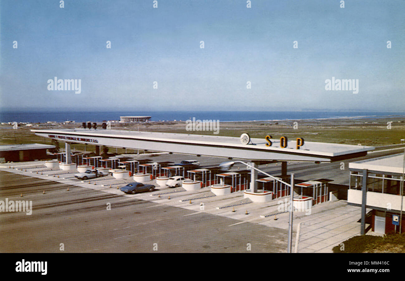 Ensenada Toll Gate. Tijuana. 1960 Banque D'Images