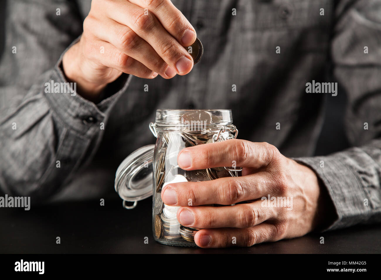 Pot de pièces de monnaie Banque D'Images