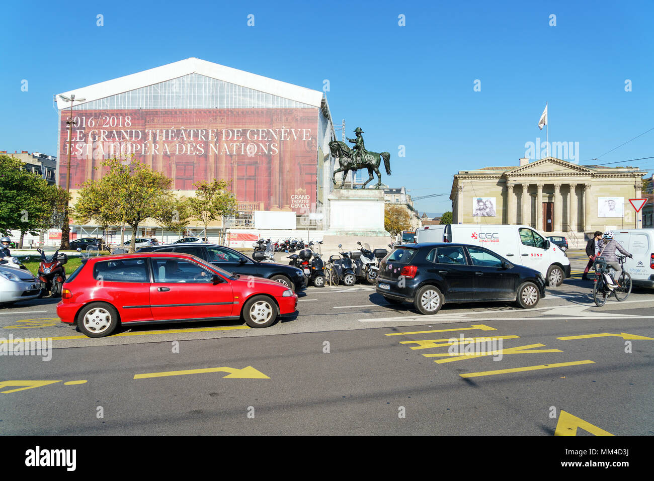 Genève, Suisse - le 18 octobre 2017 : la Place Neuve avec art museum Rath et Grand Theatre Banque D'Images