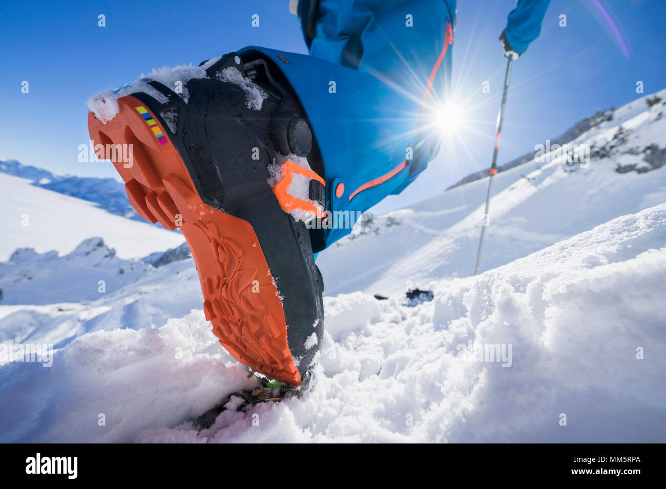 Close-up de chaussures de ski du skieur, Bavaria, Germany, Europe Banque D'Images