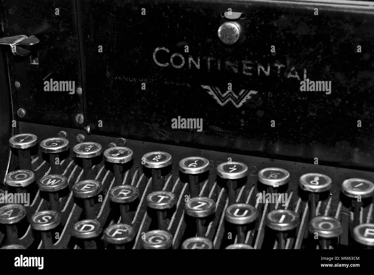 Vieux millésime 1938 allemand construire petit Machine à écrire. Banque D'Images