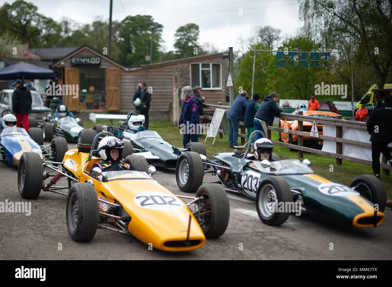 Prescott Hill, Gotherington, Cheltenham, Gloucestershire, Royaume-Uni. 29 avril 2018. En Photo : les concurrents d'attendre dans l'enclos de commencer leur collec Banque D'Images