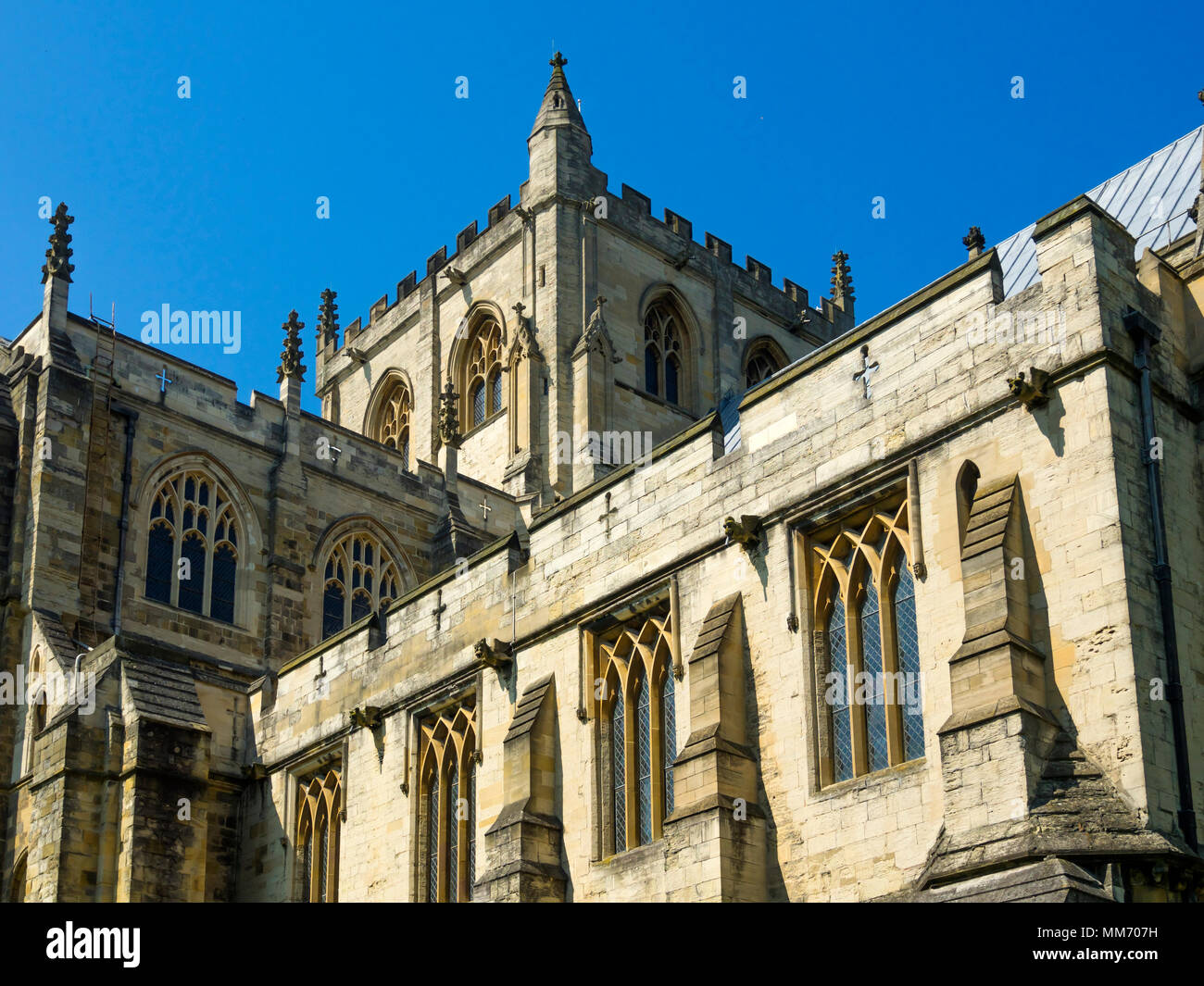 Détail architectural de la tour centrale de la cathédrale gothique de Ripon Banque D'Images