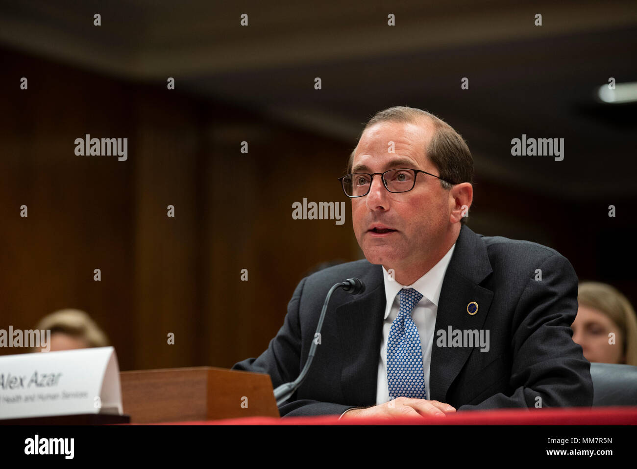 Washington, USA. 10 mai, 2018. United States Secretary of Health and Human Services Alex Azar témoigne devant le comité des crédits du Sénat au cours d'une audience sur l'année financière 2019 budget sur la colline du Capitole à Washington, DC Le 10 mai 2018. Crédit : l'accès Photo/Alamy Live News Banque D'Images