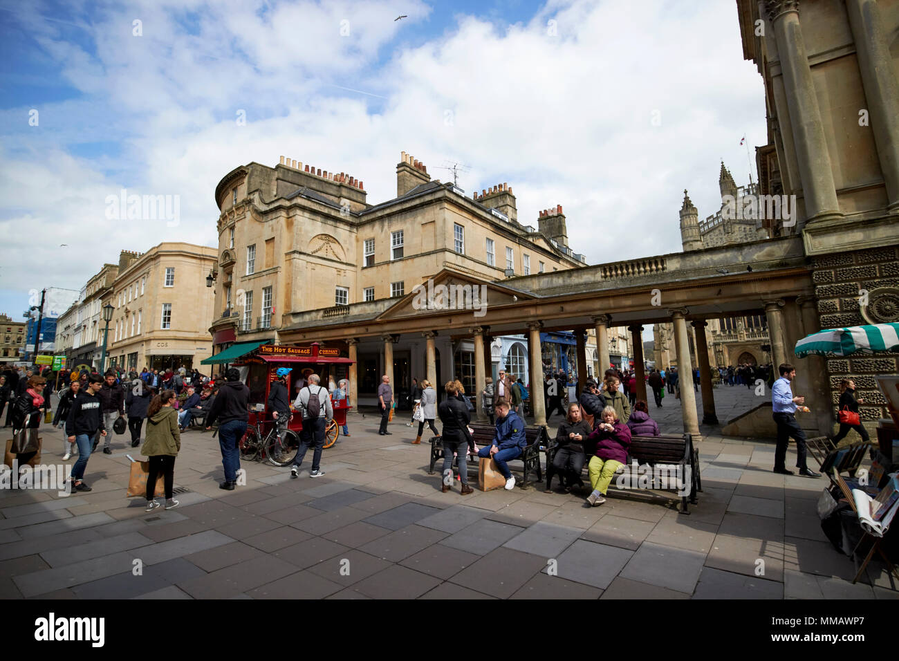 Stall street shopping area and north colonnade du complexe des bains romains baignoire England UK Banque D'Images