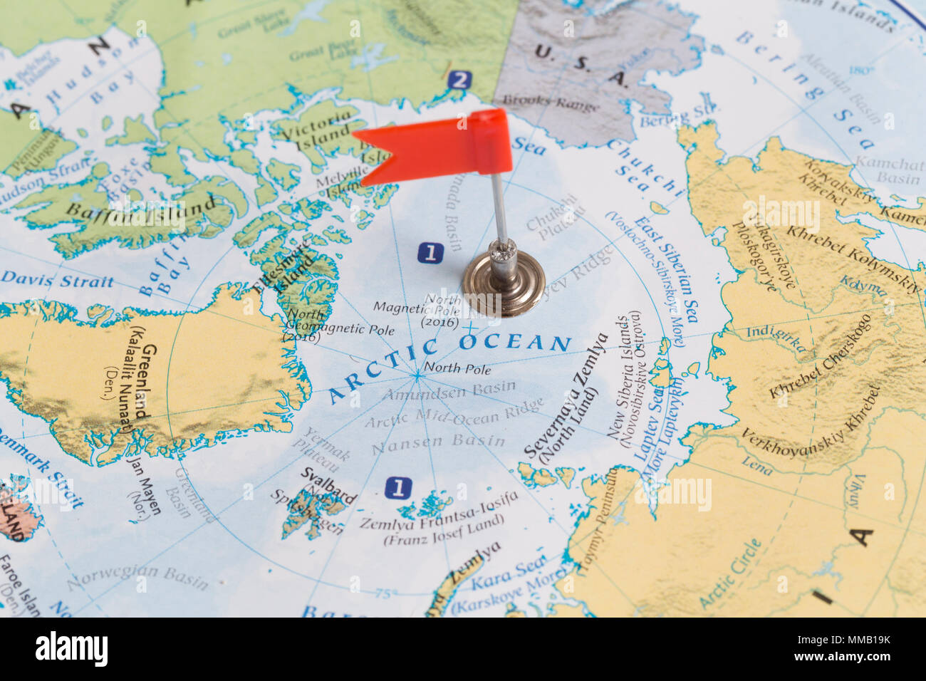 Marquage Du Pavillon Du Pole Nord Et De L Ocean Actic Sur Une Carte Du Monde Photo Stock Alamy Marquage Du Pavillon Du Pole Nord Et De L Ocean Actic Sur Une Carte Du Monde Photo Stock Alamy