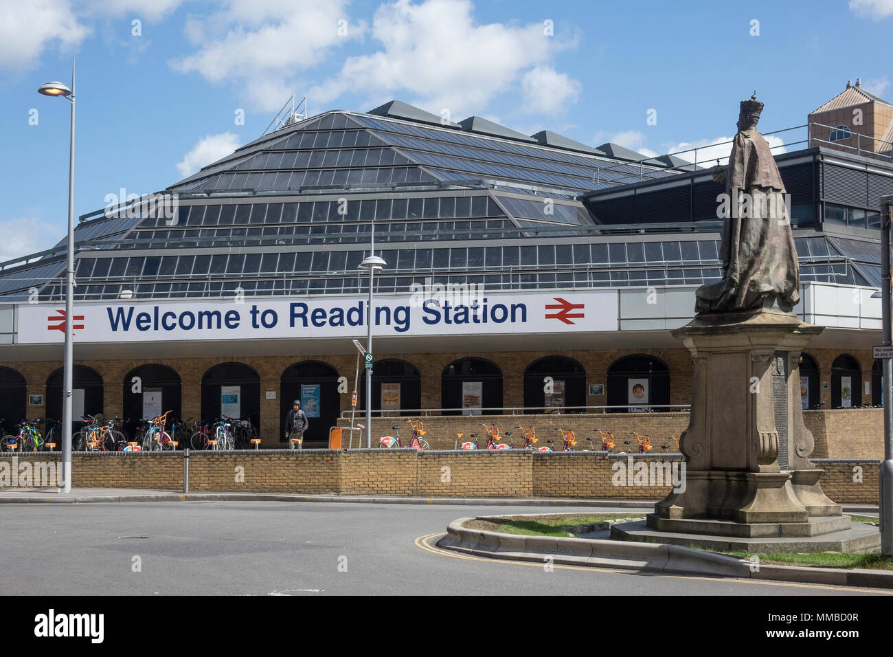L'Angleterre, Berkshire, la lecture, la gare ferroviaire Banque D'Images