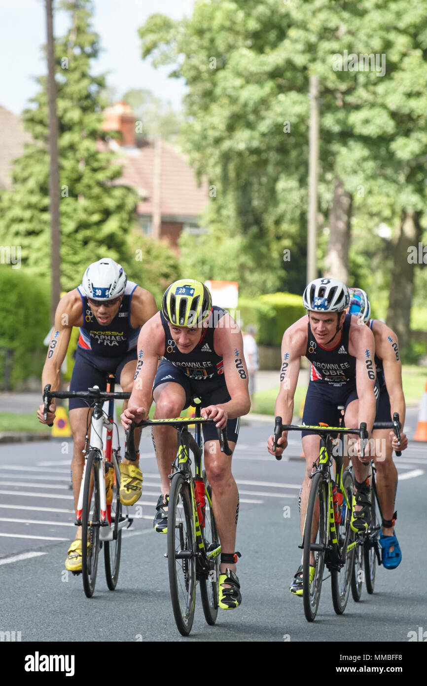 Alistair et Jonathan Brownlee du Royaume-Uni et d'Aurélien Raphael de la France dans la compétition mondiale de triathlon 2017 Colombie-Britannique Threadneedle Leeds. Banque D'Images