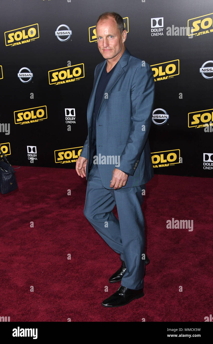 Hollywood, CA, USA. 10 mai, 2018. 10 mai 2018 - Hollywood, Californie - Woody Harrelson. ''Solo : Une histoire de la guerre des étoiles'' Los Angeles Premiere tenue au Kodak Theater. Crédit photo : Birdie Thompson/AdMedia Crédit : Birdie Thompson/AdMedia/ZUMA/Alamy Fil Live News Banque D'Images