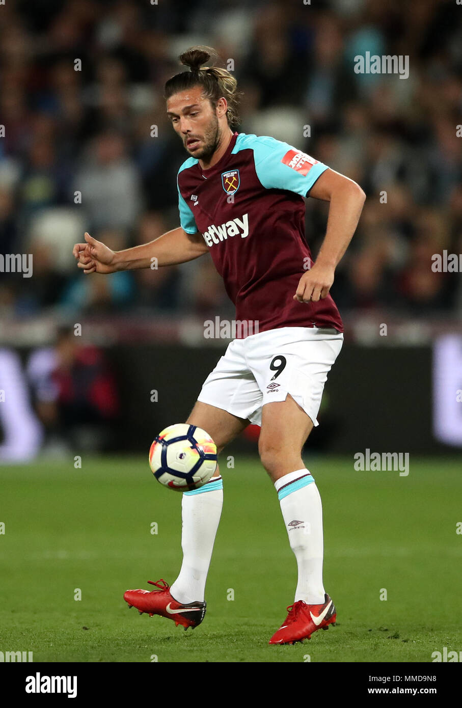 Andy Carroll de West Ham United lors du match de la Premier League au stade de Londres. APPUYEZ SUR ASSOCIATION photo. Date de la photo: Jeudi 10 mai 2018. Voir PA Story FOOTBALL West Ham. Le crédit photo devrait se lire comme suit : Nick Potts/PA Wire. RESTRICTIONS : aucune utilisation avec des fichiers audio, vidéo, données, listes de présentoirs, logos de clubs/ligue ou services « en direct » non autorisés. Utilisation en ligne limitée à 75 images, pas d'émulation vidéo. Aucune utilisation dans les Paris, les jeux ou les publications de club/ligue/joueur unique. Banque D'Images