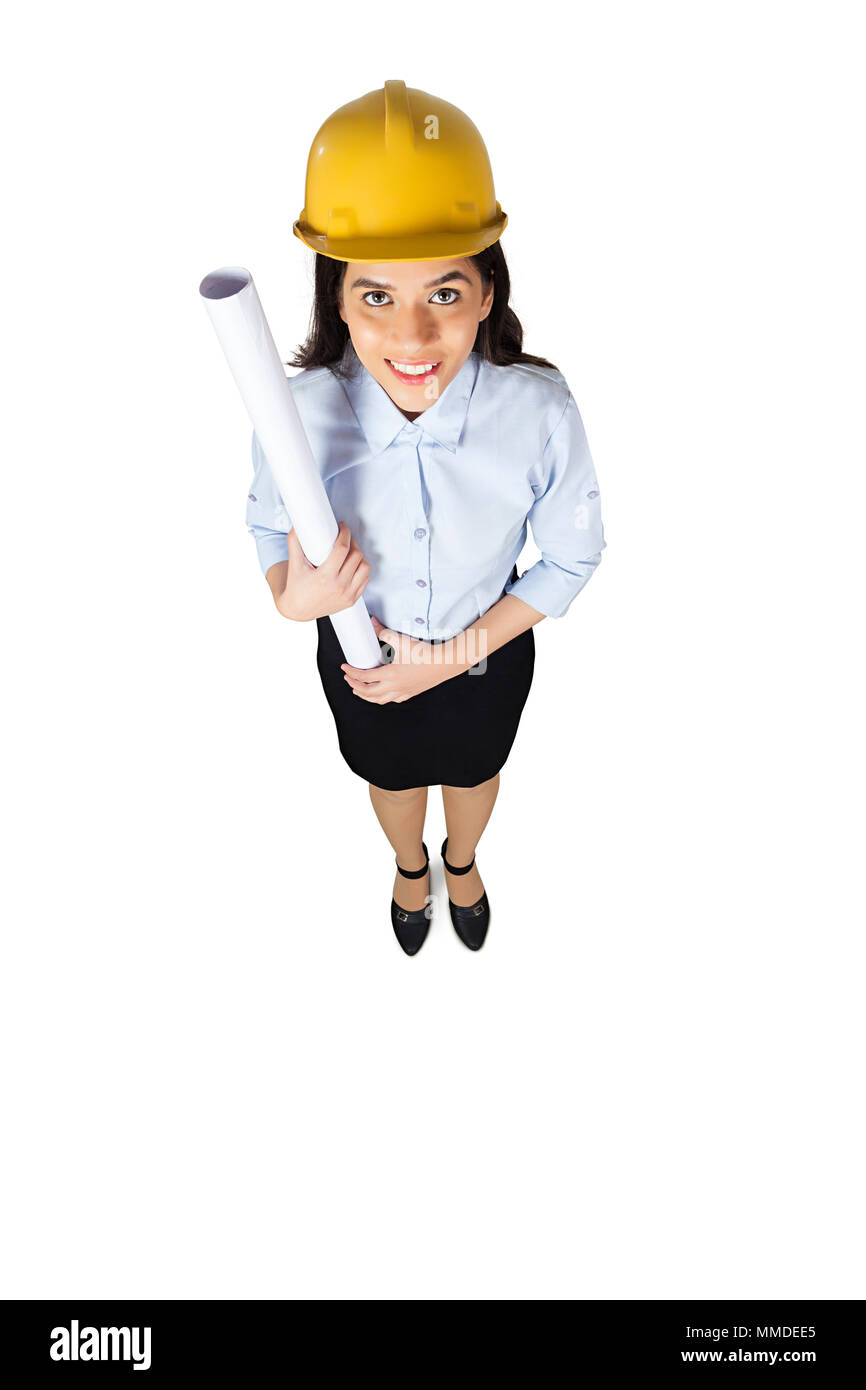 Heureux l'un Young Businesswoman mains Fist large succès célébrant un Banque D'Images