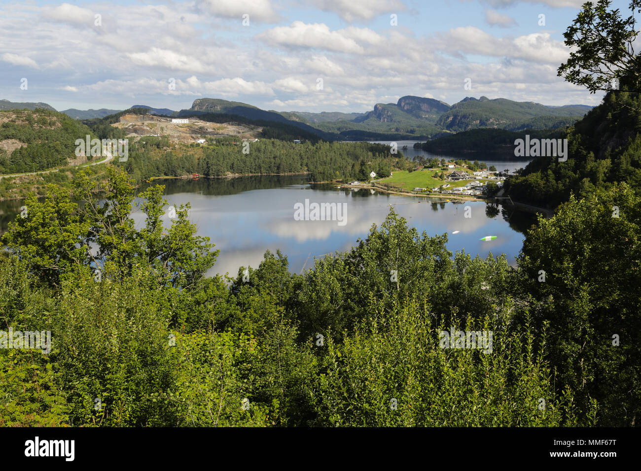 La magnifique côte norvégienne autour de Kristiansand en Scandinavie- Banque D'Images
