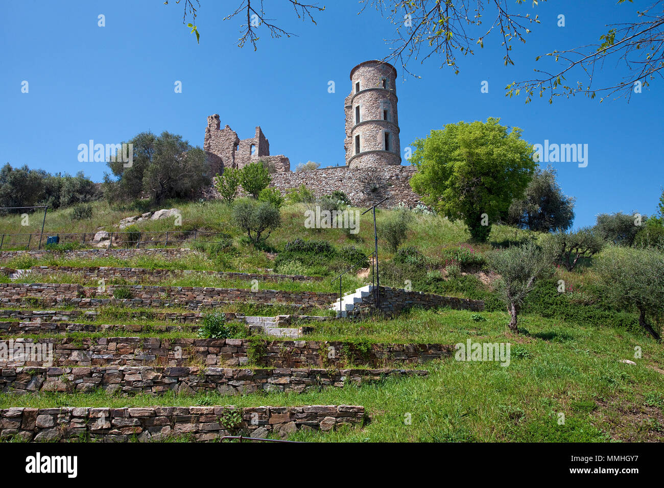 Ruines du château médiéval, 11e siècle, Grimaud-Village, Côte d'Azur, France Sud, France, Europe Banque D'Images
