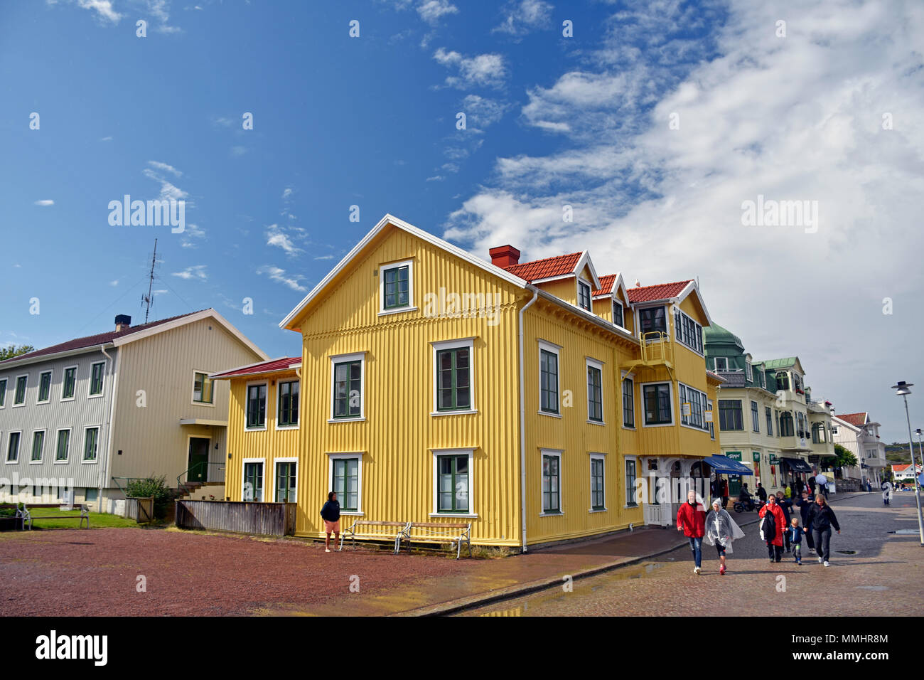 Maisons et rue à Marstrand, Suède Banque D'Images