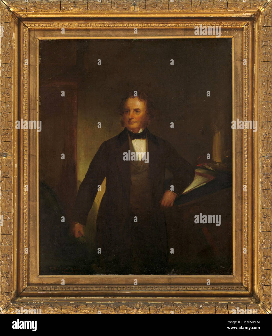 . Anglais : Trois =trimestre peinture portrait du poète américain Henry Wadsworth Longfellow (1807-1882), face à l'avant, légèrement à droite, avec le bras droit sur le côté et le bras gauche se plient et s'appuyant sur un bureau. Par l'artiste américain Thomas Buchanan Read (1822-1872), datée de 1860. Signée et datée en bas à gauche. *42M 952-1684, Houghton Library, Harvard University . 1860. Houghton 42M 952-1684 HWL - par TBR, avec cadre Banque D'Images