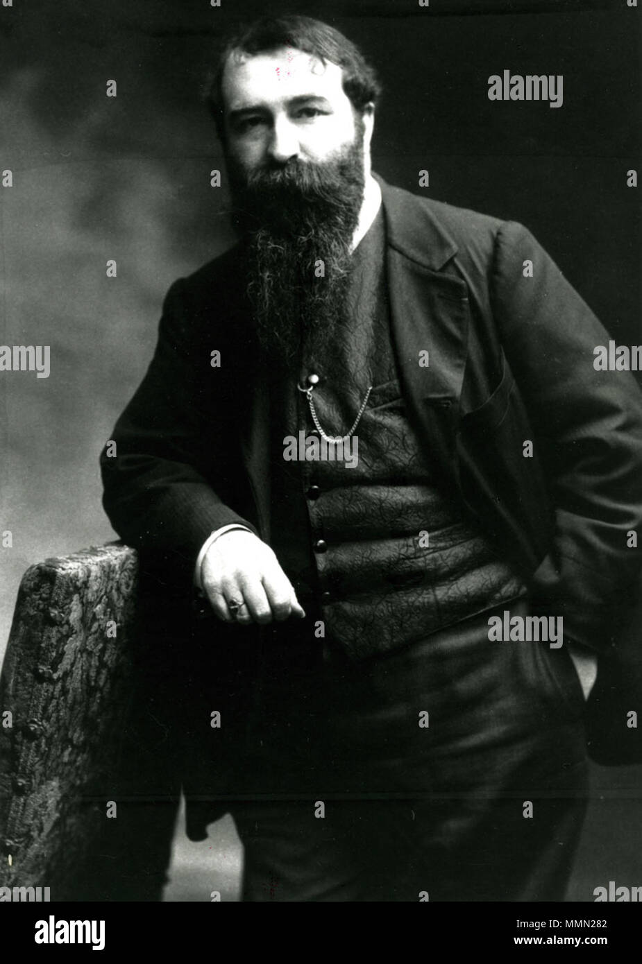 . Fran ?ais- + ? : Portrait de Jean-Francis Auburtin, ca. 1909. Photographie. Archives Michel et Francine Quentin. . Vers 1909. Pas de Portrait de Jean-Francis Auburtin, ca. 1909 Banque D'Images