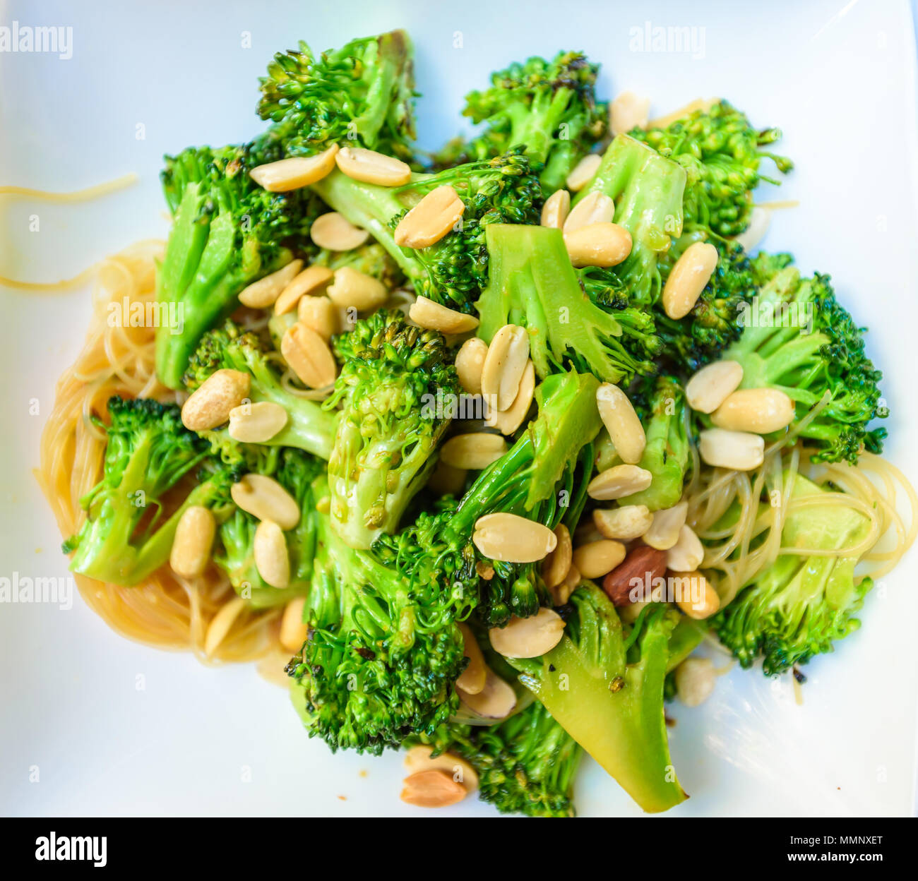 Aliments sains asiatiques avec brocoli Banque D'Images
