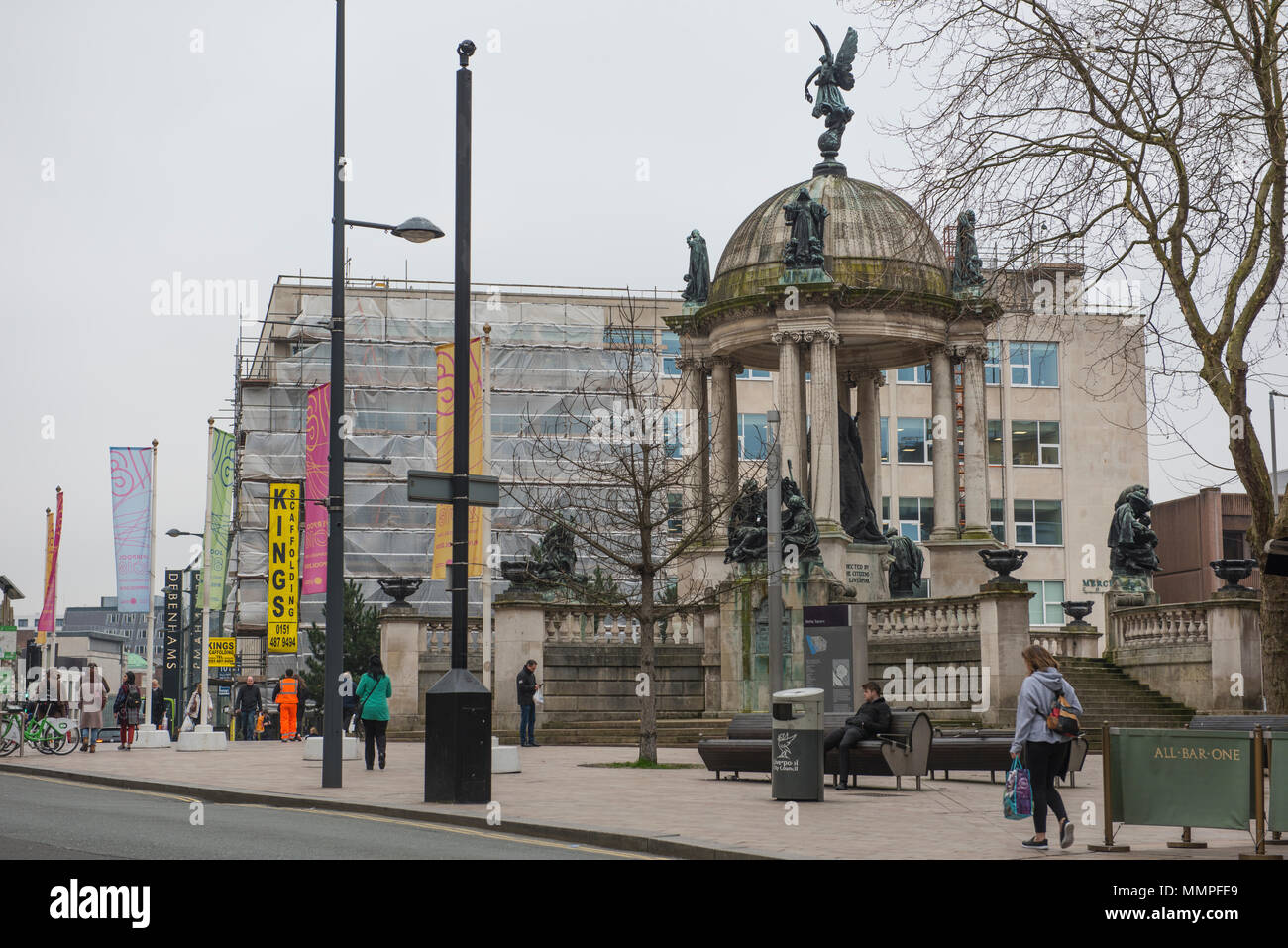 Monument de la reine Victoria Square, Derby, Liverpool Banque D'Images